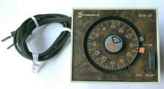 Vintage Intermatic Time - All Appliance And Light Corded Timer Model Ea - 21