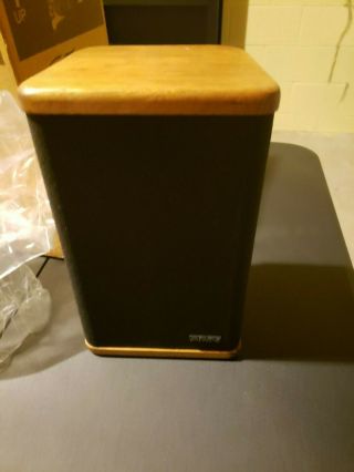 Advent Mini Bookshelf Speakers Digital Ready Loudspeaker System Model A - 1004 2