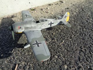 1/48 Scale,  Ww2 German Focke - Wulf Fw - 190 Fighter,  Painted Built Model Kit