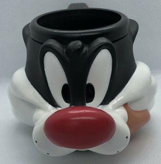 Vintage 1995 Sylvester The Cat Looney Tunes Plastic 3d Cup Mug Warner Brothers