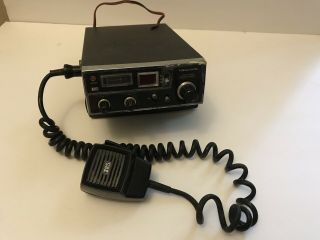 Vintage Realistic 40 Channel Mobile Cb Radio Transceiver Model Trc - 422