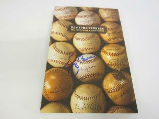 " Yogi Berra Signed " Ny Yankees Info And Rcord Guide With