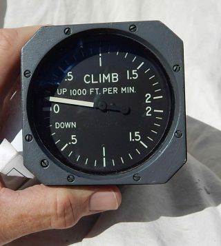 Boeing 727 Cabin Pressure Vsi Rate Of Climb Indicator Gauge Instrument