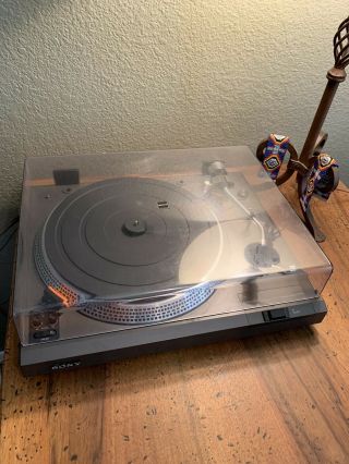 Sony Ps - T2 Direct Drive Stereo Turntable Record Player With Auto Stop.