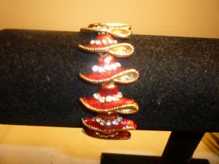 Vintage Red Hat Society Stretch Bracelet