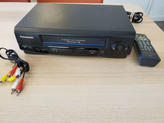 Panasonic Pv - V4522 Vcr Vhs Hifi Stereo Omnivision (cables & Remote)
