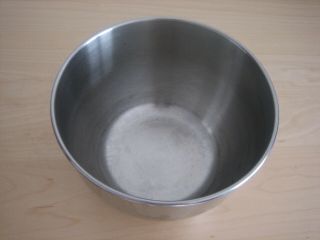 VINTAGE GE STAINLESS STEEL USA HEAVY STURDY 1.  5 QT MIXING BOWL 2