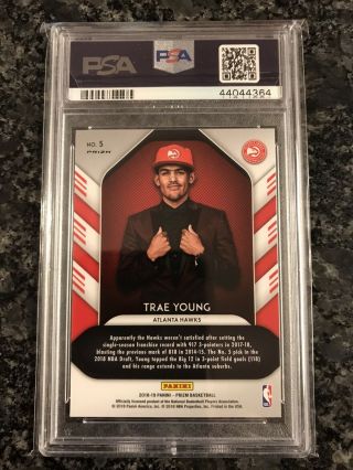 TRAE YOUNG 2018 - 19 PRIZM LUCK OF THE LOTTERY SILVER REFRACTOR RC PSA 10 HOT 2