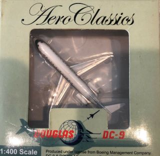 Aeroclassics 1/400 Delta Air Lines Dc - 9 N3333l Diecast Model