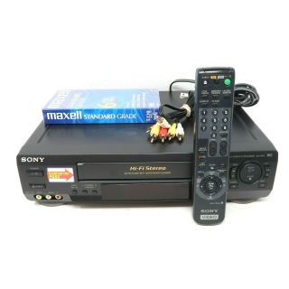 Sony Slv - N50 Vhs Vcr With Remote Control,  Av Cables,  Tape