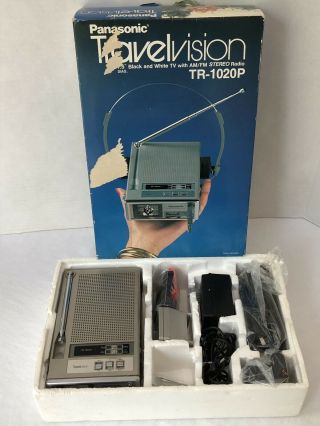 1982 Panasonic Travelvision Tr - 1020p 1.  5 " Tv Am - Fm Radio & Accessories