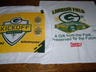 Green Bay Packer Game Give - Away Memorabilia - 2000 & Nov 23 1997 - Towels & Pin Back