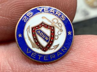 Ancient Order Of United Workmen Rare Vintage 25 Year Veteran Service Award Pin.