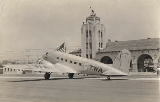 Large Vintage Photo - Twa Dc - 1 At Grand Central Air Terminal Glendale