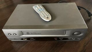 General Electric Ge Four Head Vhs Vcr Plus Model Vg4054 With Remote