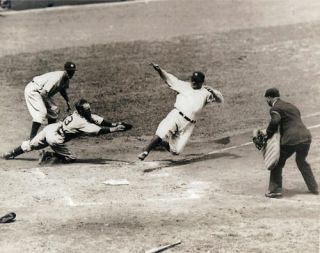 Babe Ruth York Yankees Vintage Action 8x10