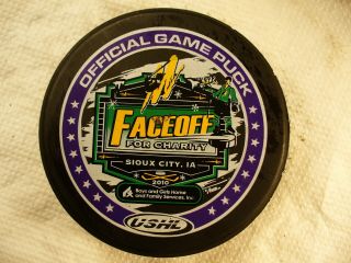 Ushl Sioux City Musketeers Faceoff For Charity Logo Hockey Puck Collect Pucks
