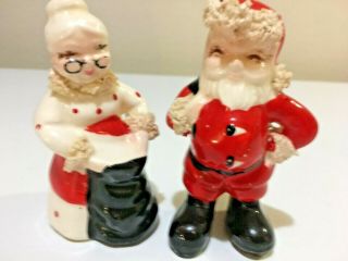 Vtg.  Kreiss 1956 Christmas Mr.  & Mrs.  Santa Claus Salt & Pepper Shakers.
