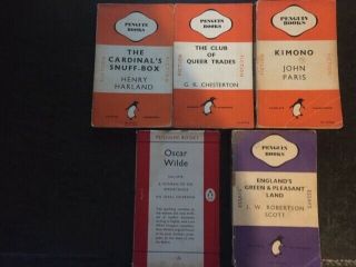 5 Vintage Penguin Books - Nos.  580,  581,  593,  600,  608