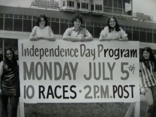 Green Mountain Race Park 8x10 Harness Horse Racing Independence Day Program