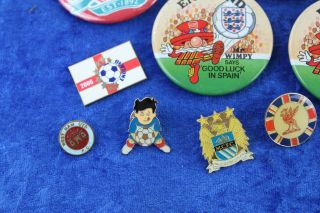 22 x Assorted FOOTBALL Related Lapel / Pin BADGES Inc Vintage,  Enamel,  Liverpool 3