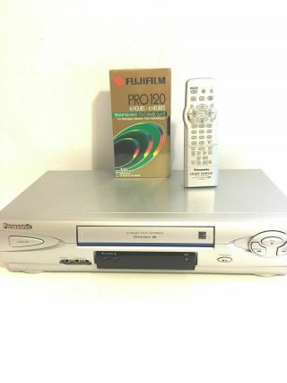 Panasonic Pv - V464s Vcr Ominivision Vhs Player Recorder With Remote,  Tape