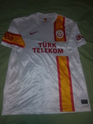 Nike Vintage Galatasary S.  K Away Football Shirt 2012 - 2013 Size M Sneijder