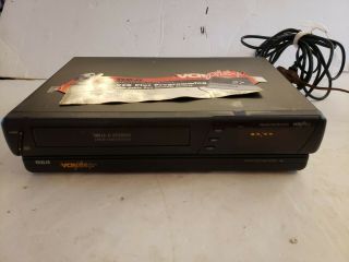 Jvc Vcr Plus Vhs Tape Player Recorder 4 Head Vr664hf & Rca Cables