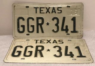Vintage 1975 Texas License Plate Set Of 2 Pair Shape Ggr 341