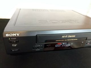 Sony 19 Micron Head Hi - Fi VHS SLV - 679HF REW / FF Quick Response See Demo 3