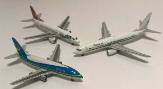 Three 1:400 Diecast Models - 2 Gemini Jets - Miami Air,  Frontier,  And Air Florida