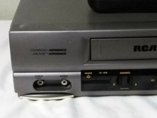 RCA VCR Video Cassette Recorder VHS Player w/ Remote 4 Heads VR552 With REMOTE 2