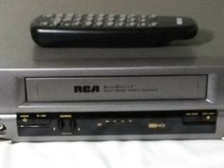 RCA VCR Video Cassette Recorder VHS Player w/ Remote 4 Heads VR552 With REMOTE 3