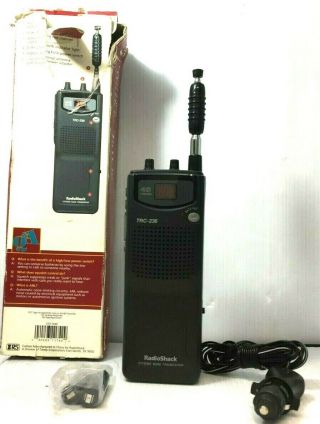 Radio Shack Trc - 236 40 Channel Handheld Cb Radio Dual Power
