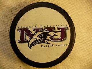 Niagara University Purple Eagles Large Logo Official Hockey Puck Collect Pucks