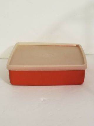 Tupperware Square Sandwich Keeper Harvest Orange 670 Lunch Vintage Container