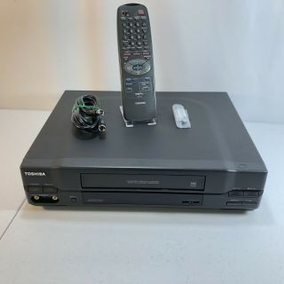 Toshiba M - 462 Vhs Vcr Player Recorder 4 Head Hi Speed W/remote Control
