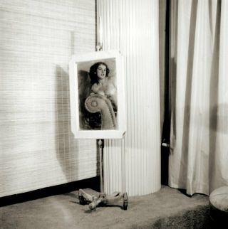 Vintage Pinup Negative 1950s Sexy Mirror Pose (nudes)