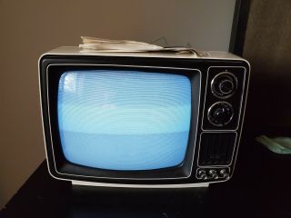Samsung Ntc Vintage Television B&w Tv Set White Cabinet 1970s Ntc - 1205 12 "