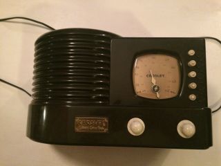 Authentic Vintage Collectors Edition Crosley Am/fm Radio With Tape Cr - 1