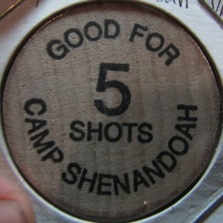 Vintage Good For 5 Shots Camp Shenandoah,  Va Wooden Nickel Token - Virginia