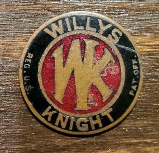 Willys Overland Knight 1920s Radiator Car Emblem Enamel Porcelain Sign Badge