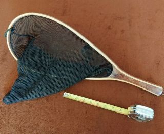 Vintage Wooden Fly Fishing Hand Net Unmarked 22.  5 " X 8.  25 "