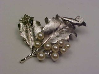 Vintage Signed Crown Trifari Silvertone & Faux Pearl Leaf & Berries Brooch