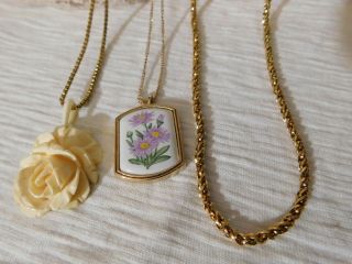 Set Of 3 Vintage Pendant And Chain Necklaces Carved Flower,  Avon Floral Pendant