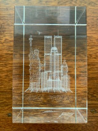 3d Laser Etched Glass York City Paperweight Wtc Twin Towers Statue Liberty