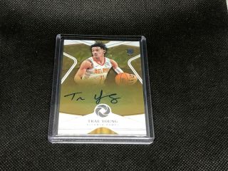 2018 - 19 Panini Opulence Trae Young Rc Auto /99 118 Hawks Rookie