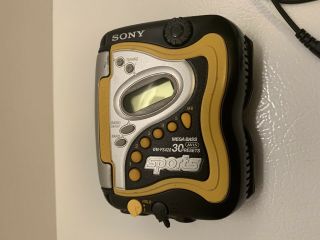 Sony Walkman Wm - Fs420 Sport Radio,  Cassette Player Mega Bass,  Strap & Belt Clip