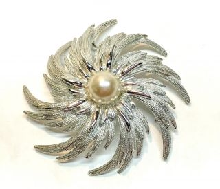 Vintage Sarah Coventry Starburst Silver Tone & Faux Pearl Brooch