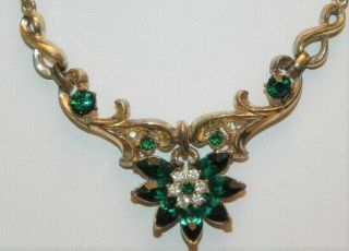 Vintage Coro Green Rhinestone Flower Pendant Gold Tone Chain 15 " Choker Necklace